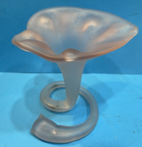 Vtg hand blown glass - glass, satin