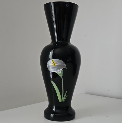 Glossy black decorative - glossy, vase