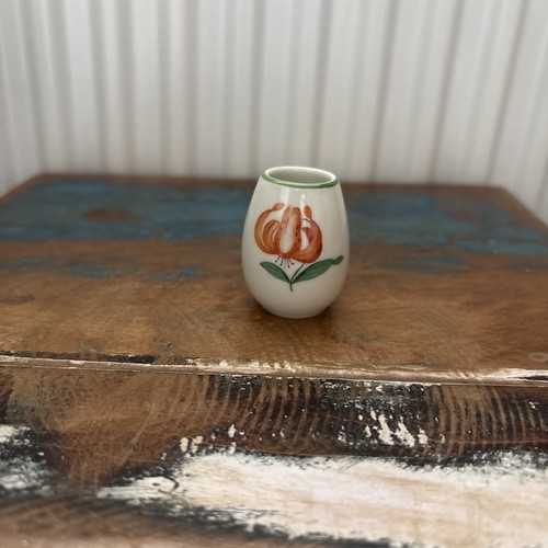 Vintage~VASE~Mini~1.5"~WIEN~Au