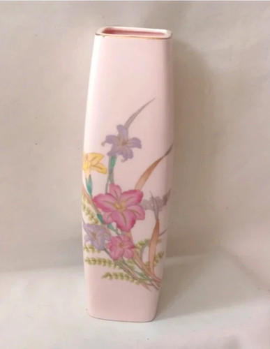 Beautiful vintage square pink - vintage,