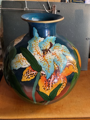 Art nouveau style globular - art,