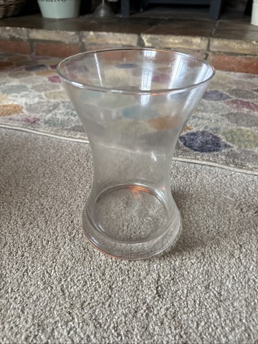 Traditional lily flower vase - lily,