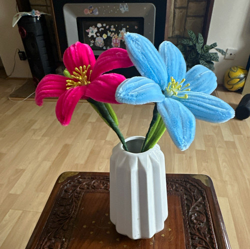 Artificial pink blue lily - pink,