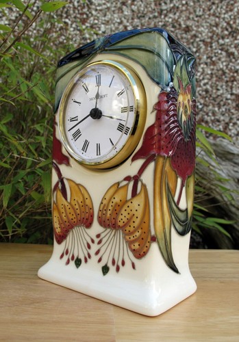 Moorcroft anna lily clock cl1 - lily,
