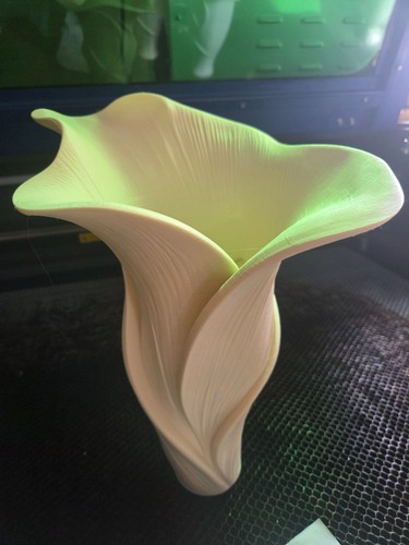 Calla lilly vase - calla, flowers
