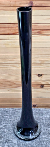 Tall black glass - tall,